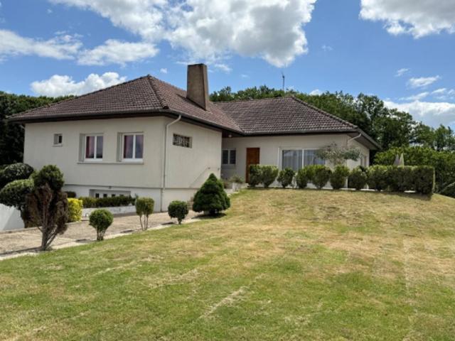 Maison vente à Louhans-Châteaurenaud, Pierre-de-bresse