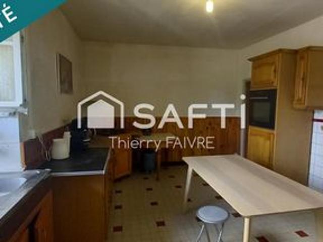 Villa vente à Lons-le-Saunier, Supt