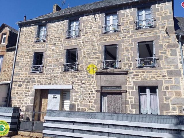 Maison vente à Fonfède, Pierrefort