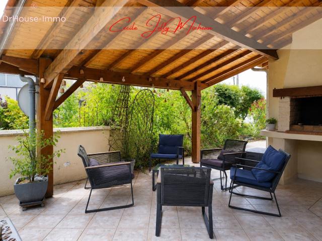 Maison vente à Jonzac, Saint-bonnet-sur-gironde