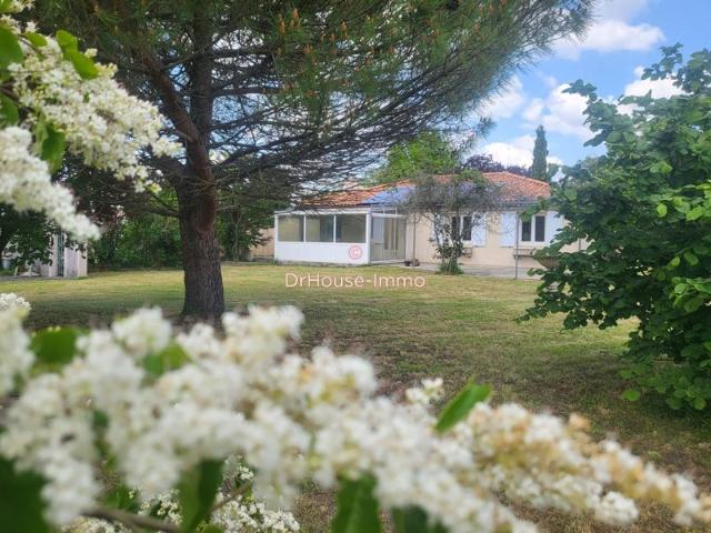 Maison vente à France métropolitaine, Saint-genès-de-blaye