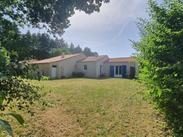 Maison vente à Fontenay-le-Comte, Réaumur