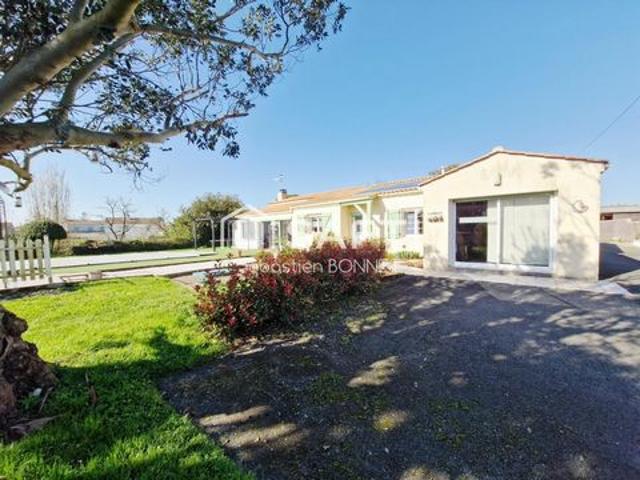 Villa vente à Les Sables-d'Olonne, Angles