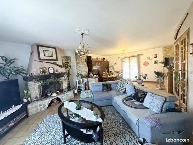 Maison vente à Apt, Taillades