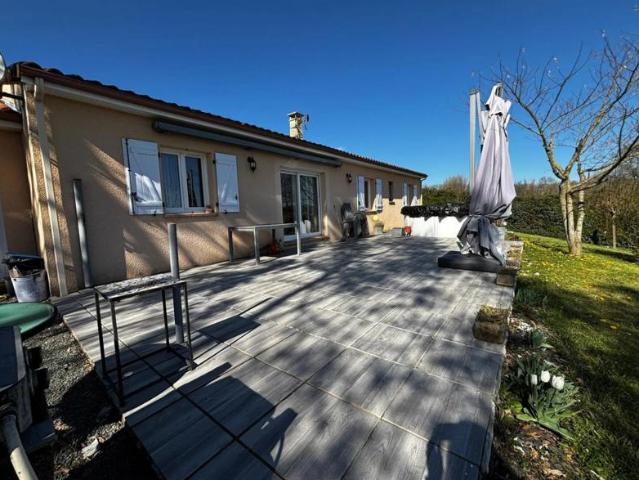 Maison vente à Nontron, Saint-martial-d'albarède