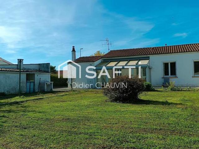 Maison vente à Rochefort, Saint-saturnin-du-bois