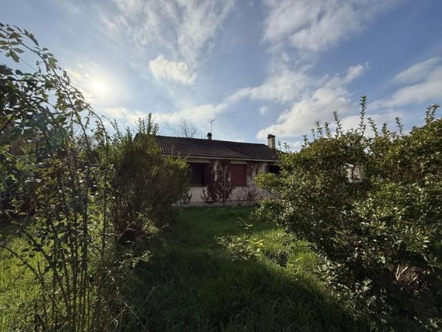 Maison vente à Saint-Amand-Montrond, Bruère-allichamps