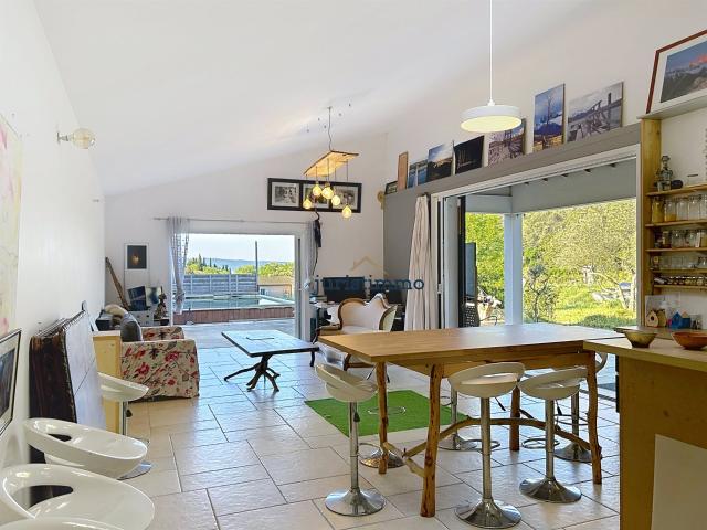 Maison vente à Carpentras, Mondragon