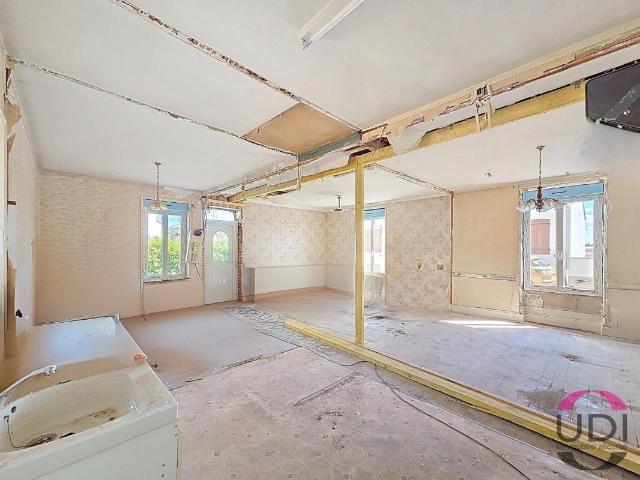 Maison vente à Montluçon, Désertines