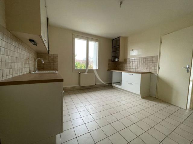 Maison location à Saintes