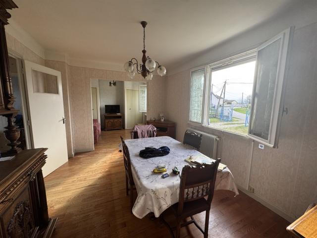 Maison vente à La Mairie, Épinouze