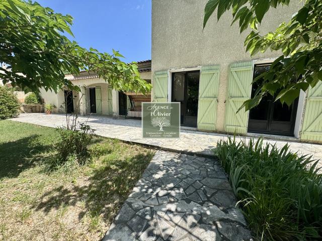 Maison vente à Arles, Saint-martin-de-crau