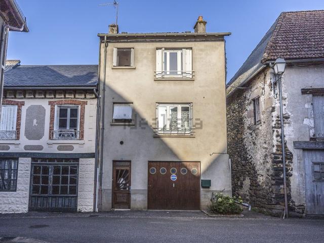 Maison vente à Pleaux