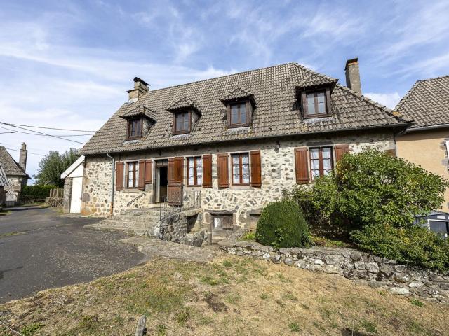 Maison vente à Pleaux