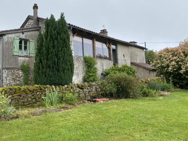 Maison vente à Figeac, Gorses