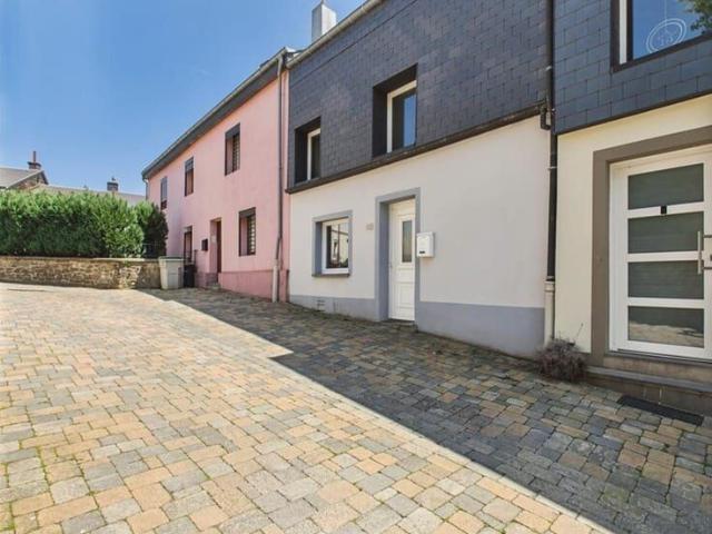 Maison location à Neufchâteau, Wallonie