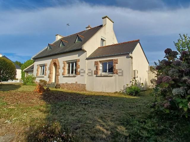 Maison vente à Alleguen, Pleumeur-Gautier