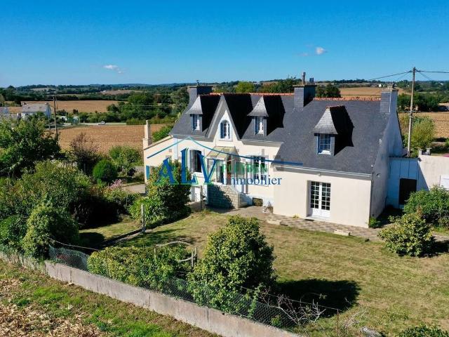 Maison vente à Kerfuñs Dour, Pleyben