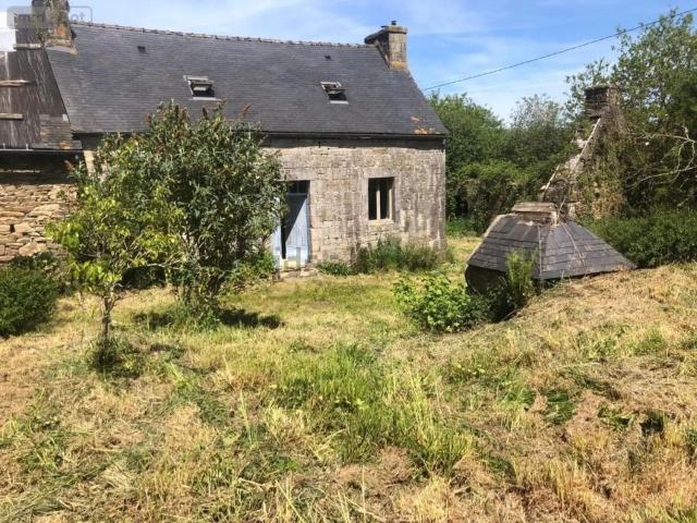 Maison vente à Porzh Kerno, Plougras
