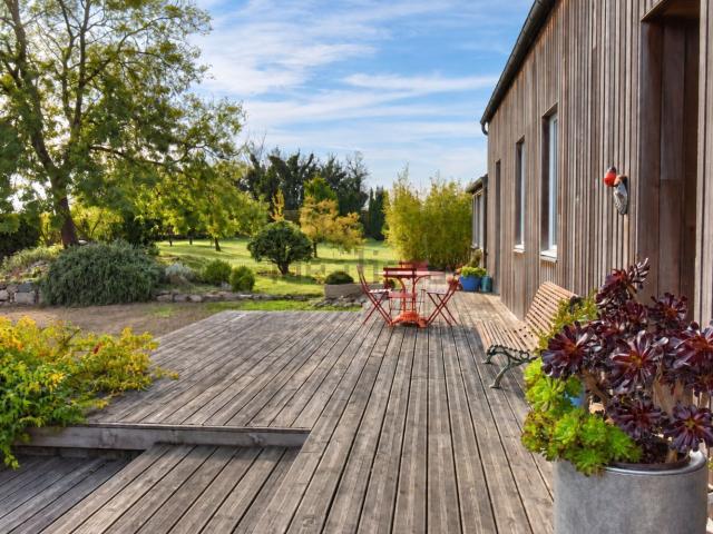 Maison vente à La Roche Jaune, Plouguiel