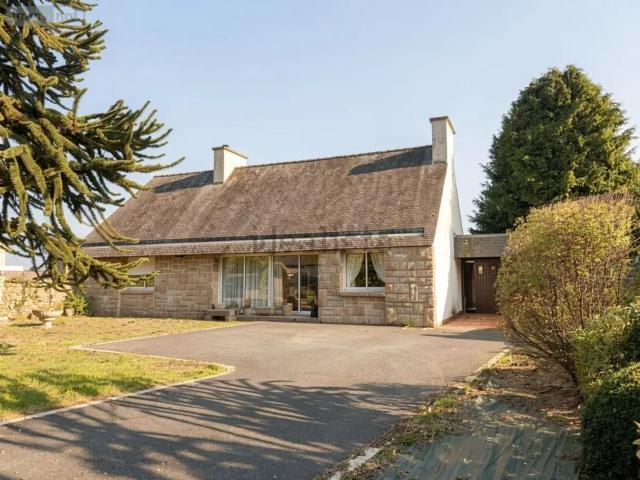 Maison vente à Kersimonet, Plounéour-Ménez