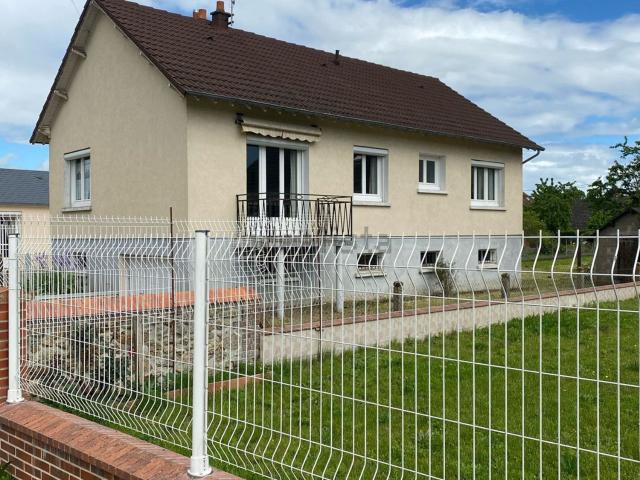 Maison vente à ZA Clair Ruisseau, Poilly-lez-Gien