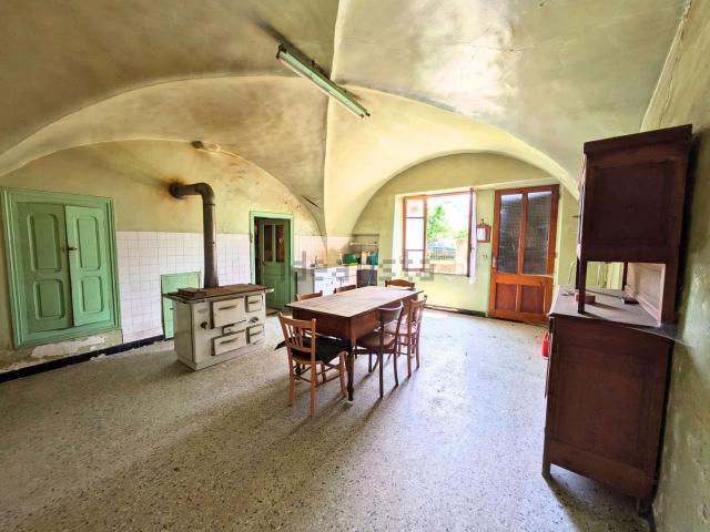 Maison vente à Villeuneuve, Poligny