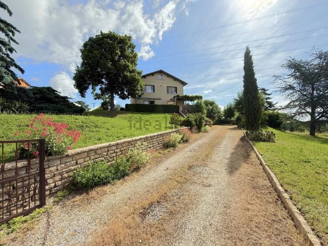 Maison vente à Grigny, Pollionnay