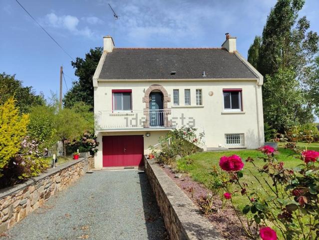 Maison vente à Keruzeg, Pommerit-le-Vicomte