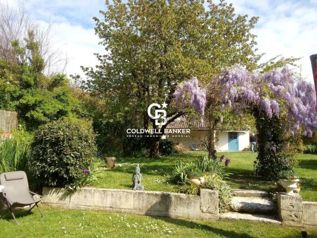 Maison vente à Cité des Trois Ormeaux, Pons