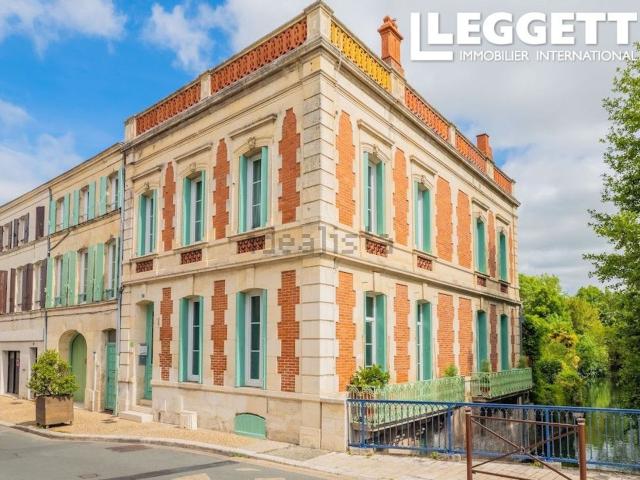 Maison vente à Cité des Trois Ormeaux, Pons