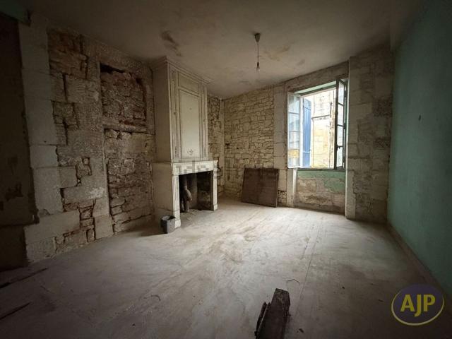 Maison vente à Cité des Trois Ormeaux, Pons