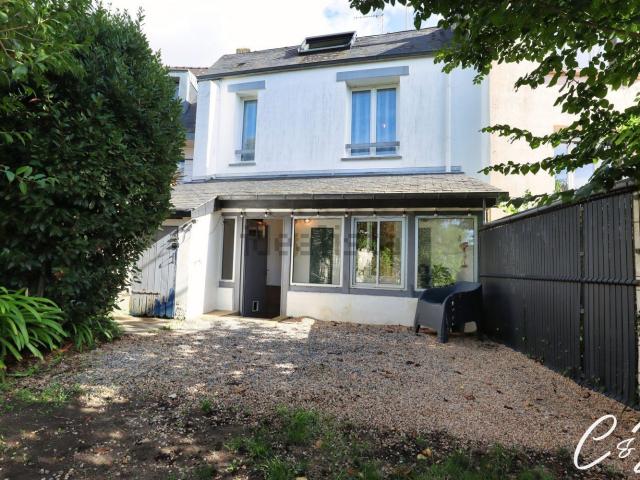 Maison vente à Lambour, Pont-l'Abbé