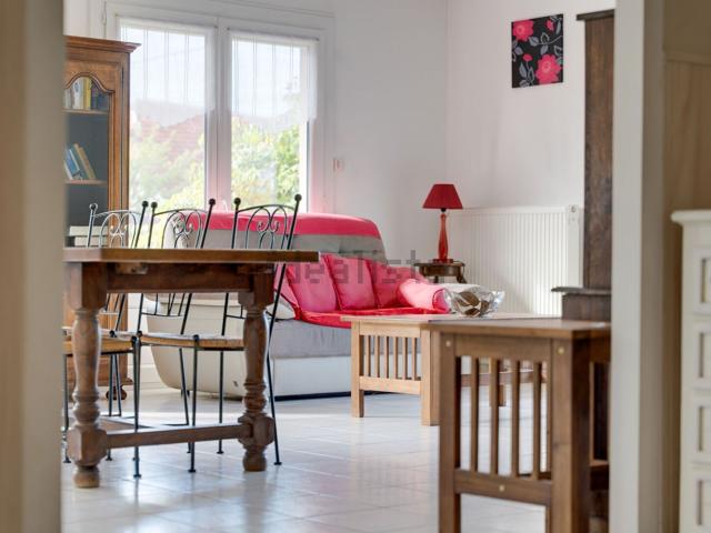 Maison vente à La Perrouse, Pouilley-les-Vignes