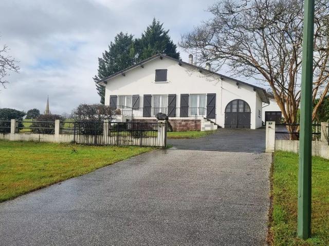Maison vente à Le Château, Pouillon