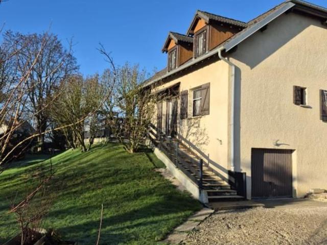 Maison vente à Pouligney, Pouligney-Lusans