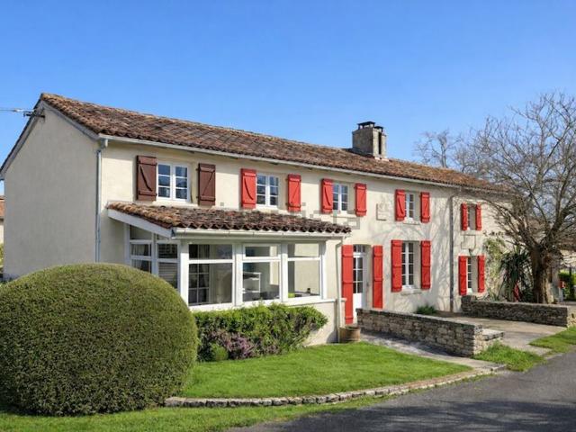 Maison vente à La Caillère, Poullignac