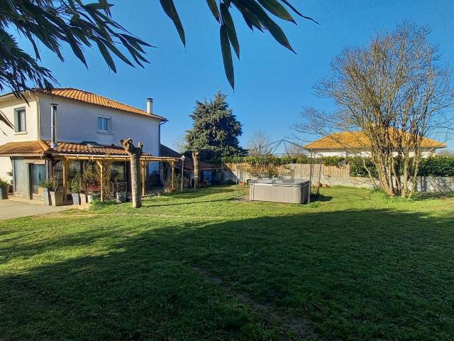 Maison vente à Zone industrielle, Prahecq