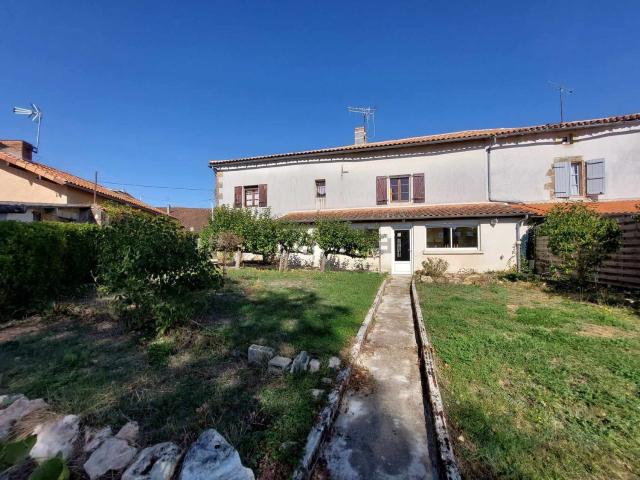 Maison vente à Le Ribourgeon, Pressac