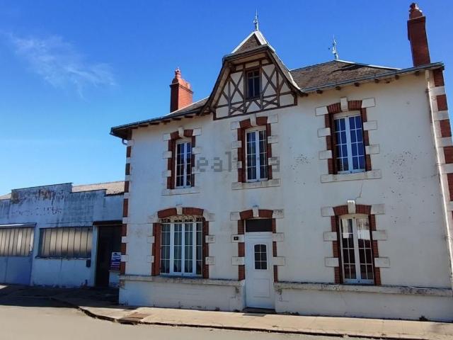 Maison vente à Près du Bourg, Préveranges