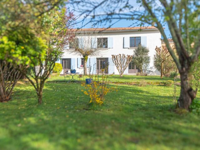 Maison vente à Bordeaux, Camblanes-et-meynac