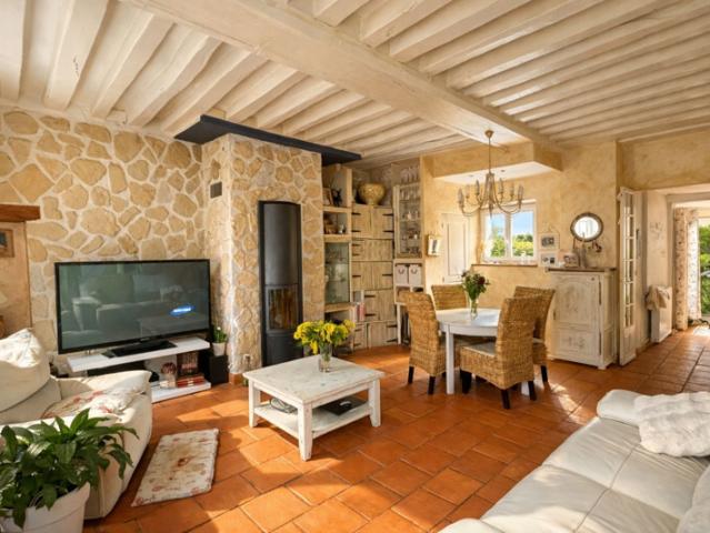 Maison vente à Senlis, Chambly