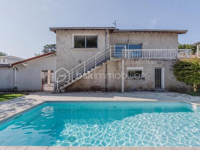Maison vente à Belley, Bourg-saint-christophe
