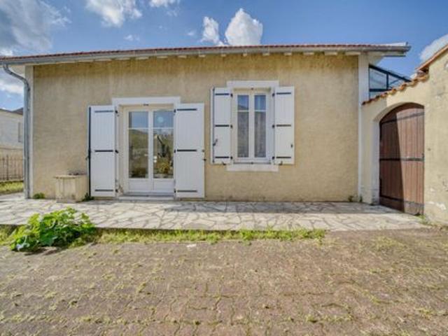 Villa vente à Saintes