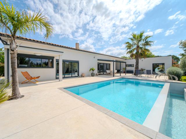 Maison vente à Nîmes, Lecques