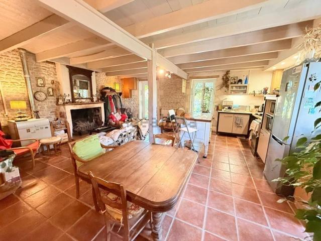 Maison vente à Varzay, Puyrolland