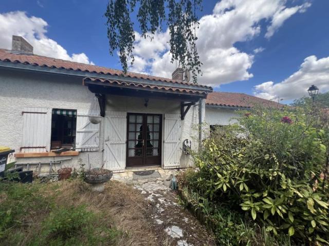 Maison vente à Montmorillon, Queaux