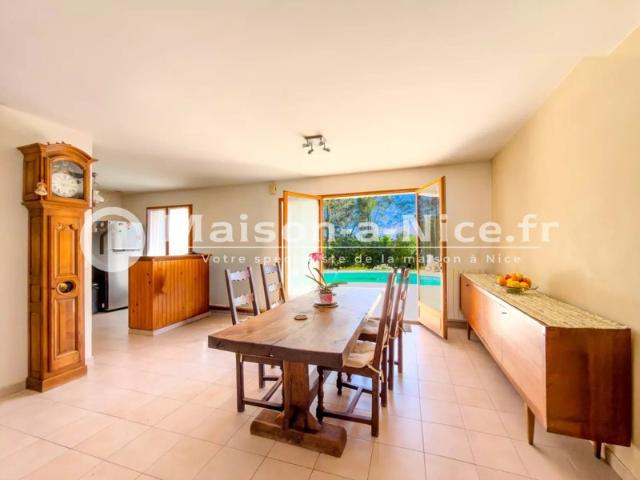 Maison vente à Grasse, Le Rouret