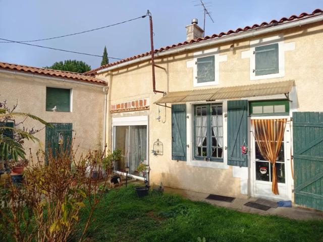 Maison vente à Confolens, Verdille