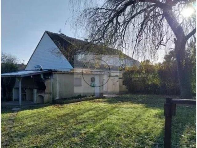 Maison vente à Melun, Savigny-le-temple